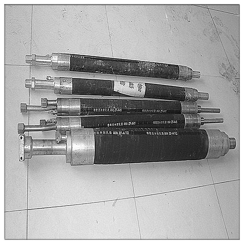 慶祝FKT型抽放瓦斯封孔器牛年開工大吉